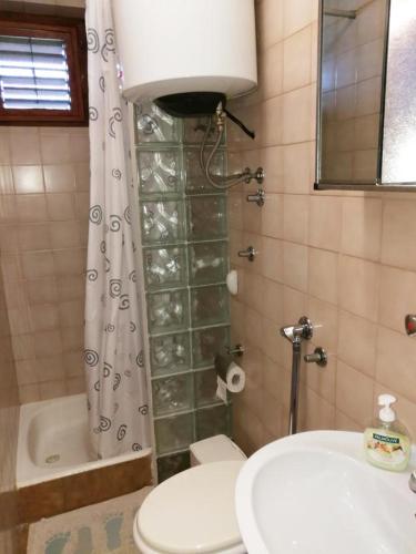 Apartments and rooms by the sea Komiza, Vis - 8841
