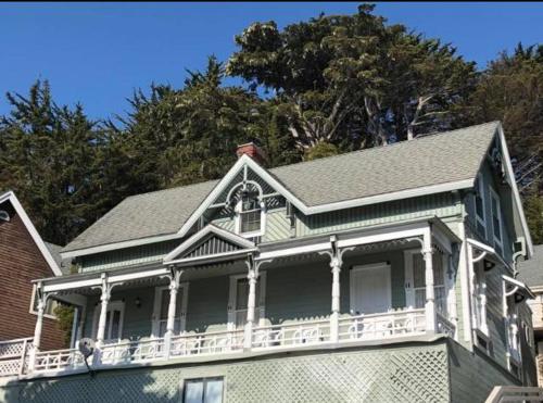 Wharf Master's Inn - image 11