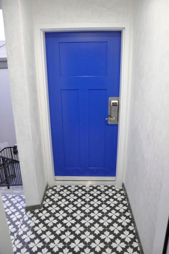 The Belmont Shore Inn in Long Beach