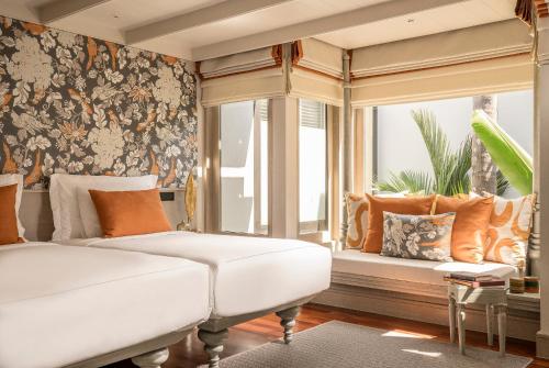 Photo 21 Anantara Mai Khao Phuket Villas