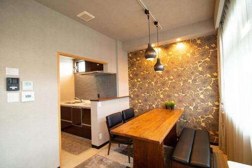 Three-Bedroom Apartment image 9