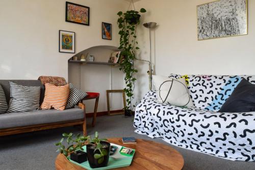 Bright And Spacious 1 Bedroom Loft In Dalston