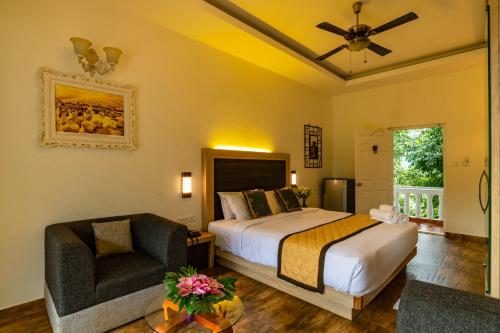 Double or twin room, superior