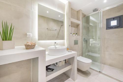 Stylish & Bright Apartment in the City Centre, Zakynthos (foto 9)