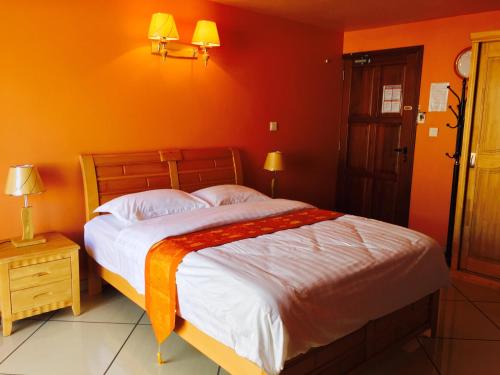 Otroiza Hotel Room Type - Double Room with Private Bathroom