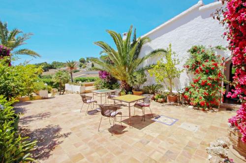 Villa image 8