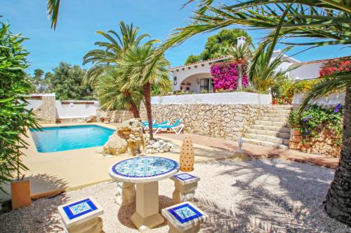 Villa image 3