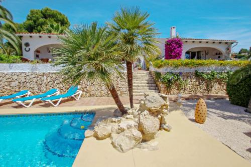 Villa image 2