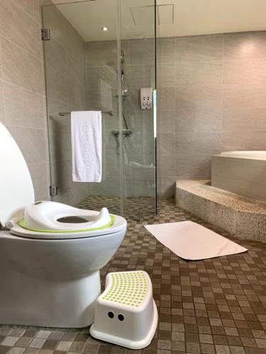 バスルーム, ドゥ レーヴ エクスプレス ホテル (de reve Express Hotel) near 文化路夜市