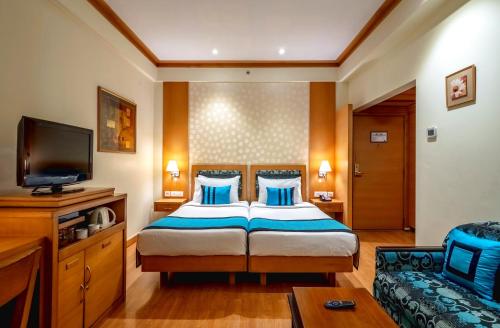 Double or twin room, executive