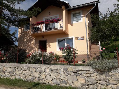 Guest House Šobić - image 4