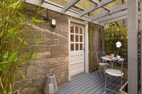 Altido City Centre Main Door Apartment On The Beautiful Park, Newington, Edinburgh and the Lothians