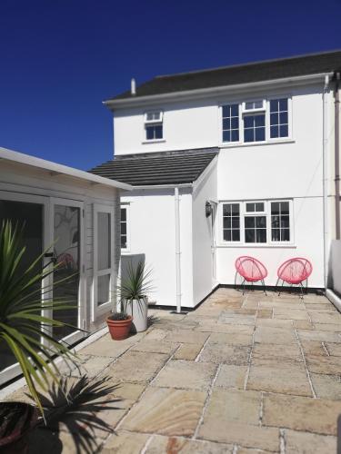 7 Gwythian Way, Perranporth, Perranporth, Cornwall