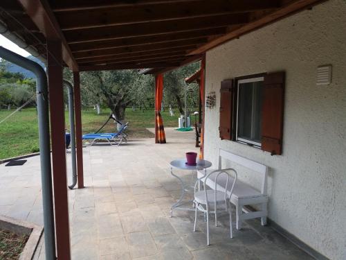  Olive Summer House in Chrisi Ammoudia