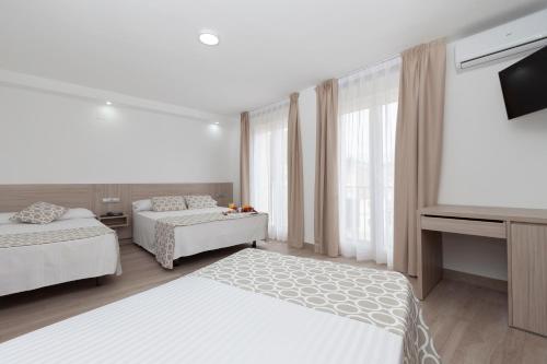 hotel photo