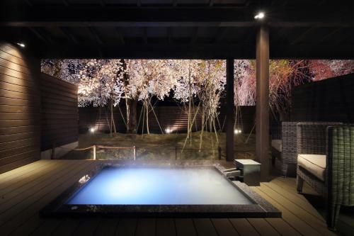 Japanese-Style Room with Open Air Bath - Non-Smoking 
