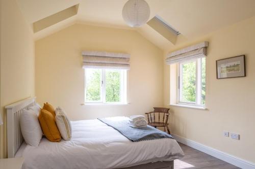 Willow House - main image