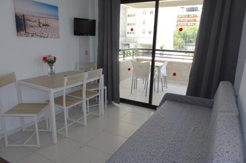 Balkon/Terrasse, Luxmar Apartaments in Playa de Levante