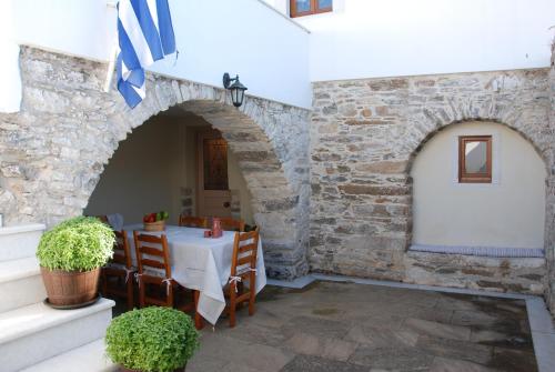  Naxos Villa Vorto, Unterkunft in Dhamariónas