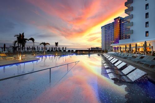 Photo 18 Hard Rock Hotel Tenerife