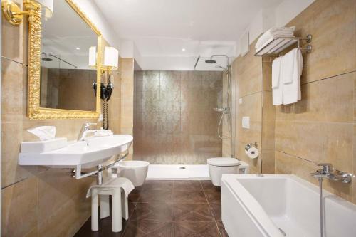 Hotel Leon d'Oro - image 10