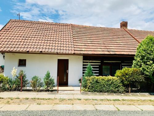 Chalupa na Horce in ซามอสติ-บลาตา