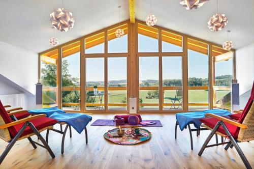 Közös társalgó / TV, Hotel An der Brunnader - Die Therme befindet sich 4 Geh-Minuten entfernt in Bad Birnbach