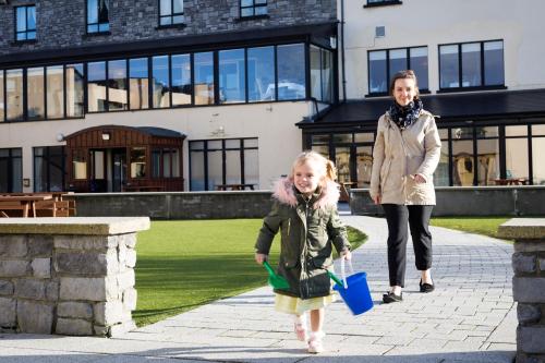 Ocean Sands Hotel - image 10