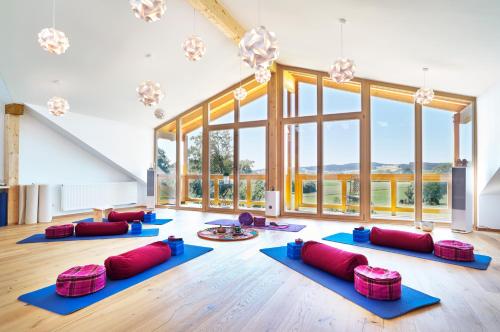 Programlehetőségek, Hotel An der Brunnader - Die Therme befindet sich 4 Geh-Minuten entfernt in Bad Birnbach