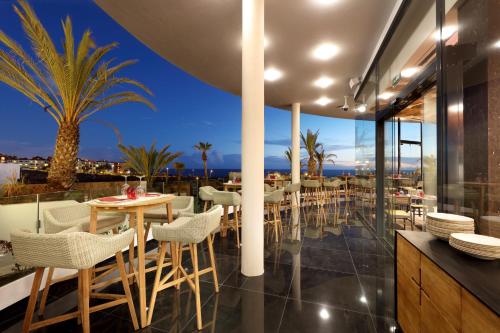 Hard Rock Hotel Tenerife - image 6