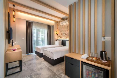 2 twin beds