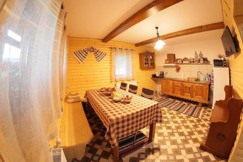 virtuve, Cabana Todireni Vatra Dornei in Șaru Dornei