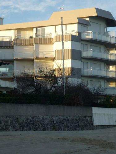 Studio avec balcon sur plage Pereire Pleine vue mer