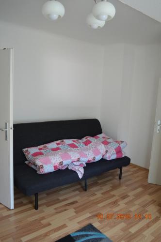 A Hotel Com Ferienwohnung Pitz Wohnung Saarbrucken Deutschland Preis Bewertungen Reservierung Kontakt