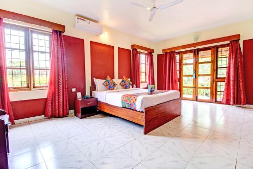 

Safari Land Resorts