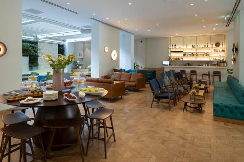 Coco-mat Athens BC - image 5