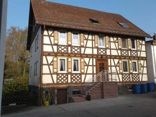 Kreuzdellenhof - Ferienunterkünfte in Hembach, Deutschland