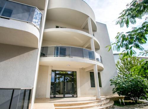 Vila Kalliopi – Constanta, CA