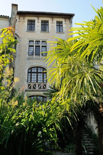 Résidence du Château - Location saisonnière - Jonzac