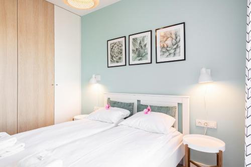 Apartment image 10
