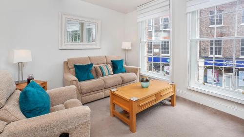 The King's- Gorgeous City Centre Apartment - image 13
