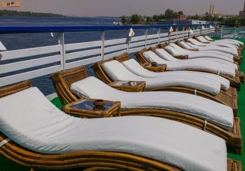 . Nile Cruise Luxor Aswan 3,4 and 7 nights