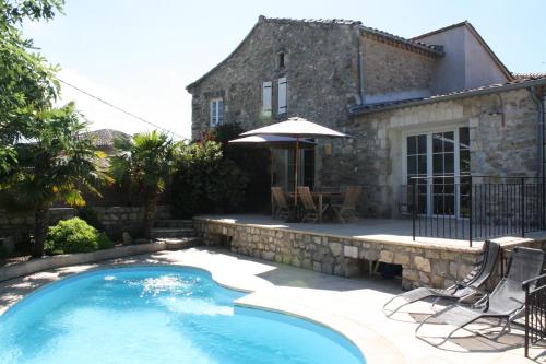 Grand gîte Ardèche L'Avventura - Chambre d'hôtes - Grospierres