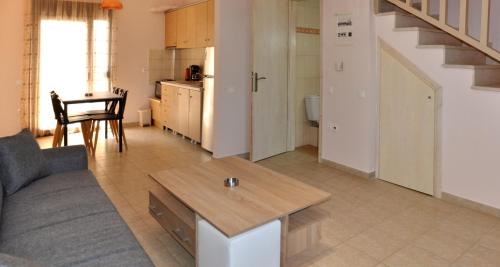 2 bedrooms, 4 beds