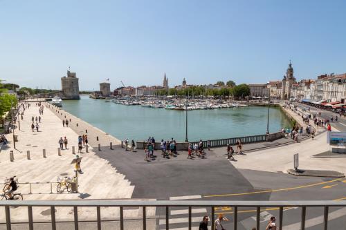 Hôtel La Tour de Nesle La Rochelle Vieux Port - image 2