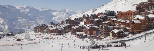 Appartement 5 personnes proche pistes et commerces Le Schuss - image 2