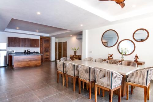 208923111 Ysuri Sayulita - Beachfront Hotel