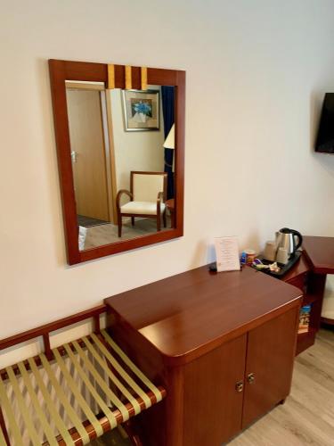 Boutique Hotel Goldene Henne - image 14
