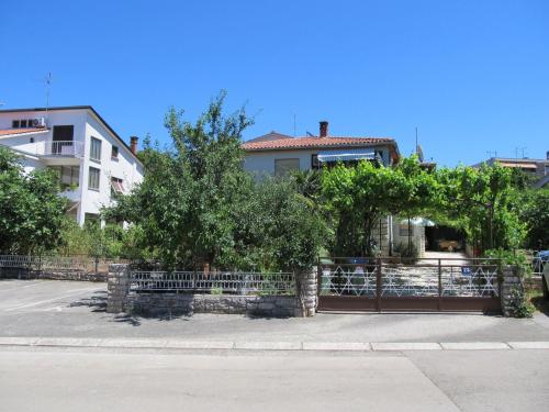  Vintage City Rooms, Pension in Poreč