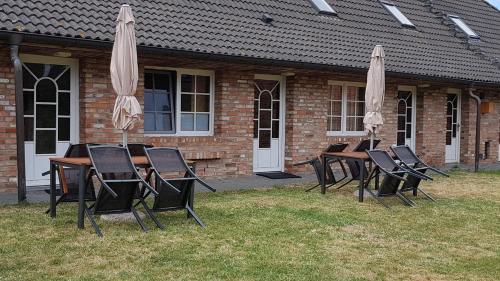 Aed, Boddenhus auf Rügen - Ferienwohnungen und Pension (Boddenhus auf Rugen - Ferienwohnungen und Pension) in Rappin